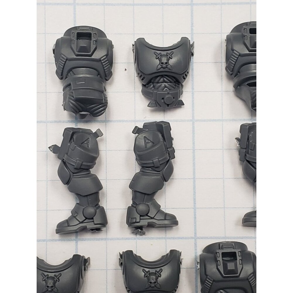 Warhammer 40k Space Marine Bits Primaris Reiver MK X Phobos Torso & Legs x5 - Picture 2 of 9